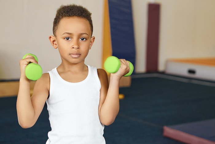 cara membedakan anak kurus sehat dan kurang gizi